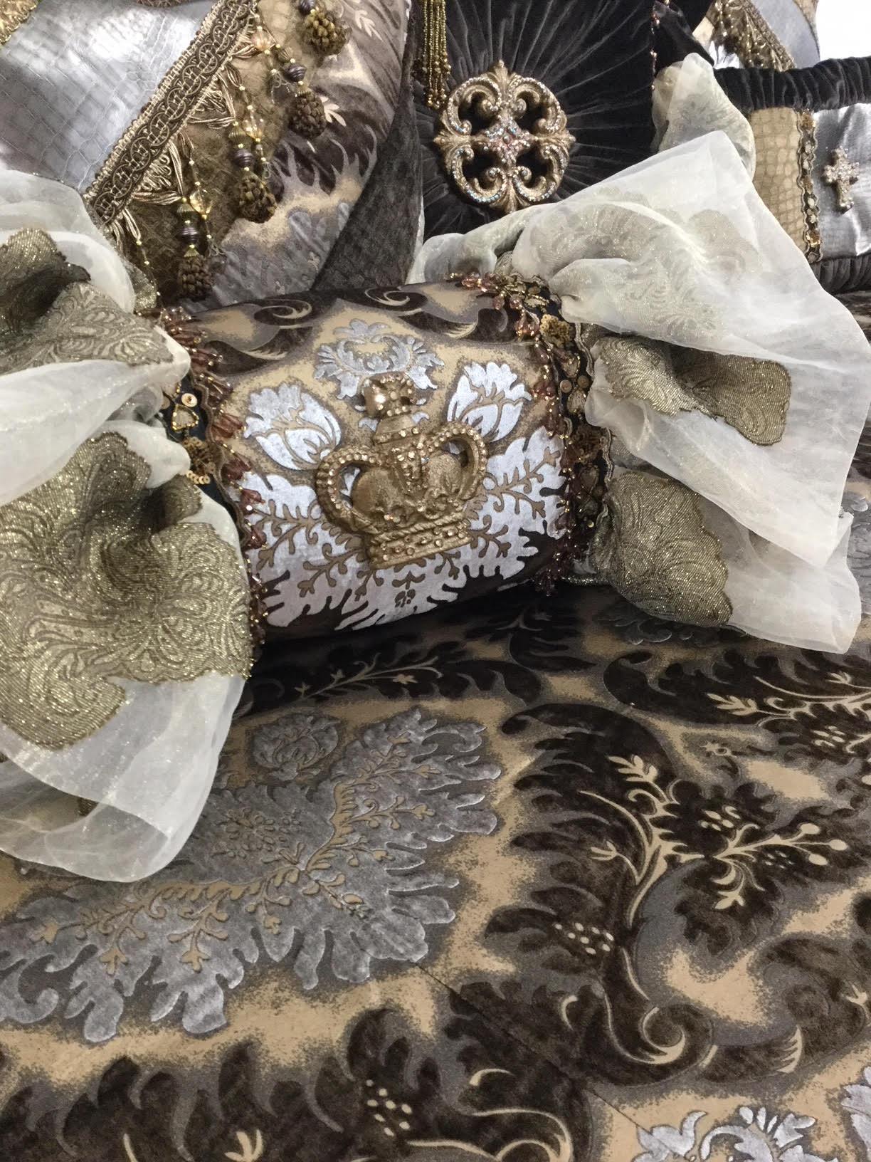 Luxury_bedding-old_world_bedding-master_bedroom_decor-designer_bedding-high_end_bedding-oversized_bedding-chocolate_brown_bedding-reilly_chance_collection