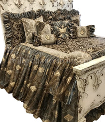 Luxury_bedding_collections-designer_bed_sets-opulent_bedding-blue_bedding-high_end_bedding-reilly_chance