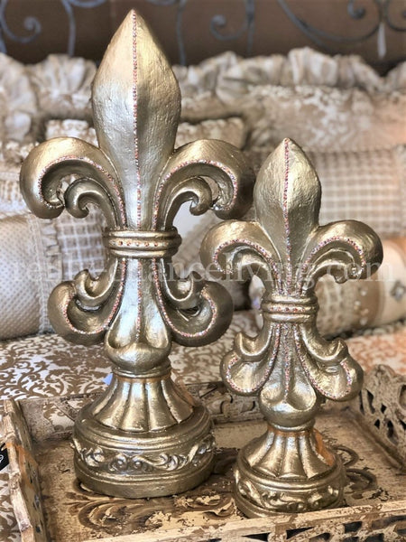 Michelle Butler Tabletop Frame with Harlequin and Fleur de Lis –  Reilly-Chance Collection