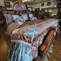 Aristocat Luxury Bedding