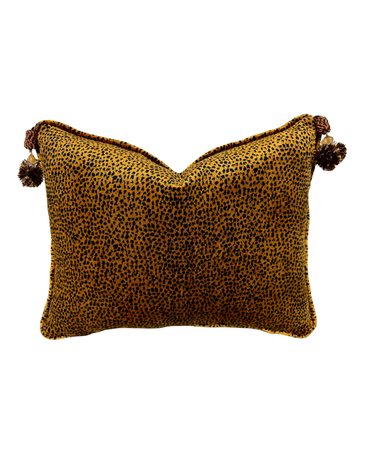 Accent_pillow-velvet_cheetah-rectangle_pillow-beaded_tassels-reilly_chance_collection_grande