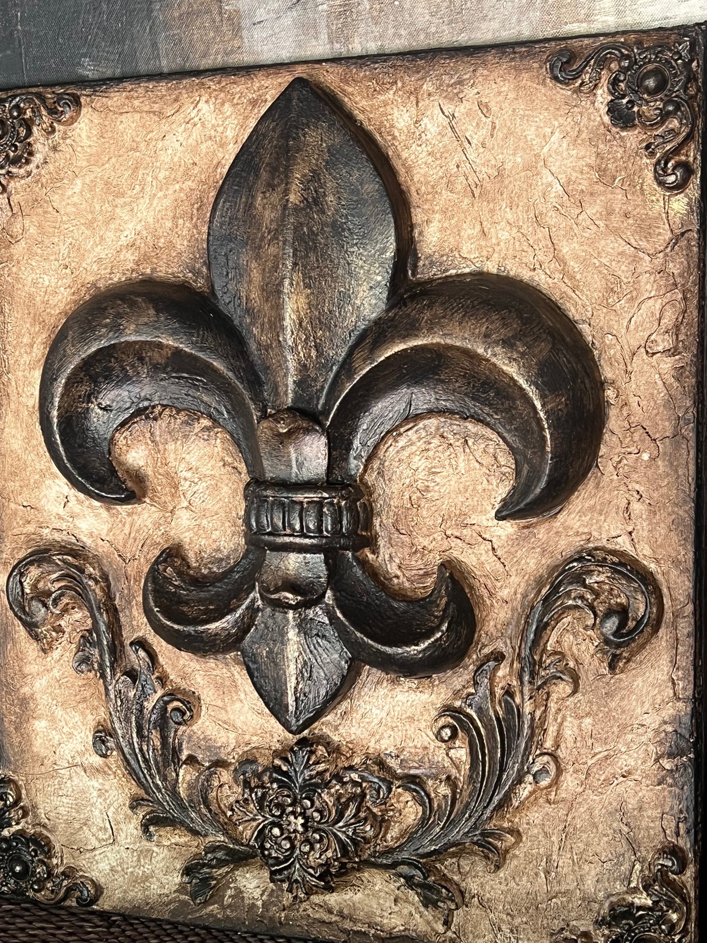 Michelle Butler Designs Set of Two Fleur de Lis Wall Plaques