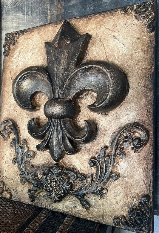 Michelle Butler Designs Set of Two Fleur de Lis Wall Plaques