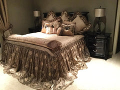 Designer_bedding-old_world_bedding-organza_sheer-gold_damask-reilly_chance_collection