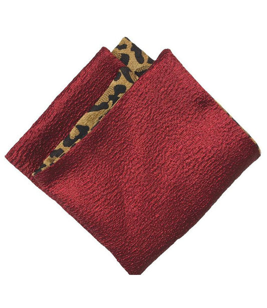 Decorative_napkins-leopard_print_red_and_napkins-reversible_napkins-dining_room_decor-reilly_chance (2)