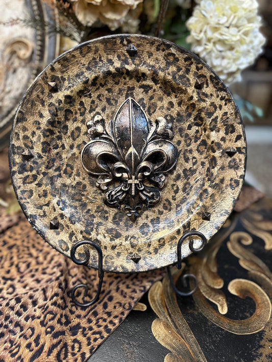 Michelle Butler Leopard Decorative Plate with Fleur de Lis