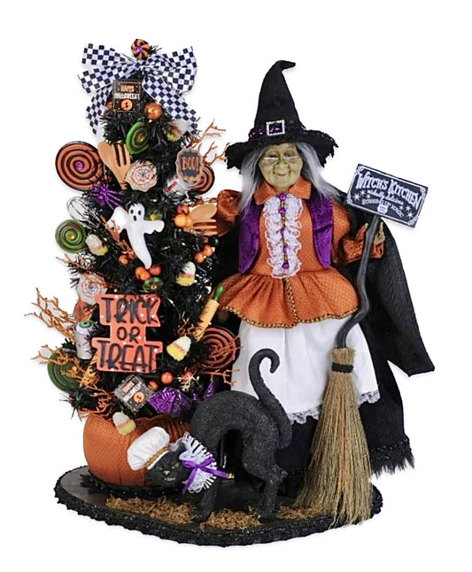 Lighted Tricks Or Treats Kitchen Witch