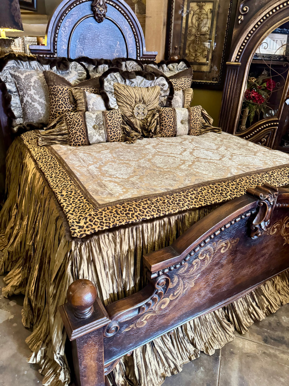 Old World Luxury Home Decor for Elegant Living Spaces – Reilly-Chance ...