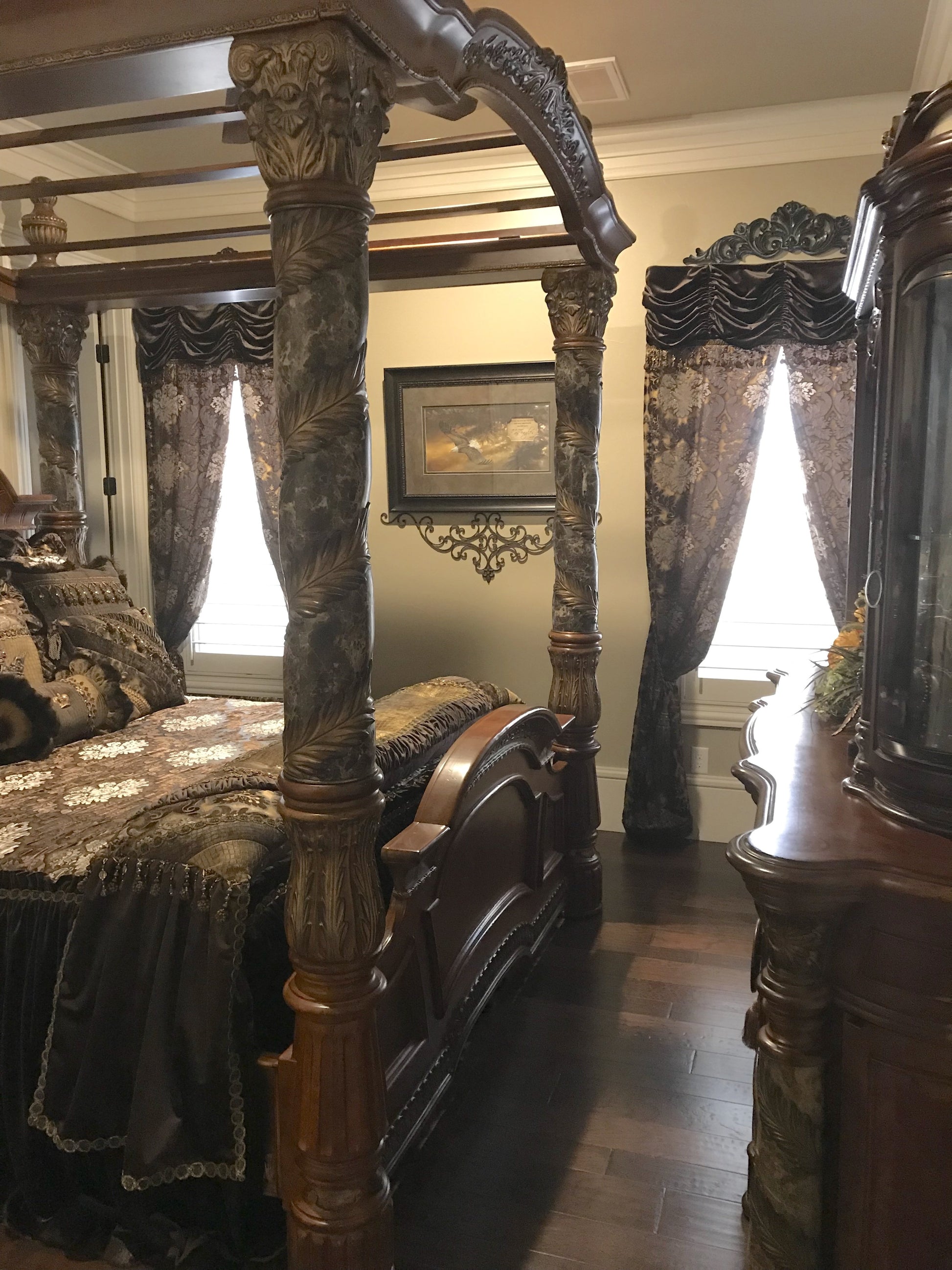 Luxury_bedding-Opulent_bedding-Old_world_bedding-Designer_bedding-reilly_chance