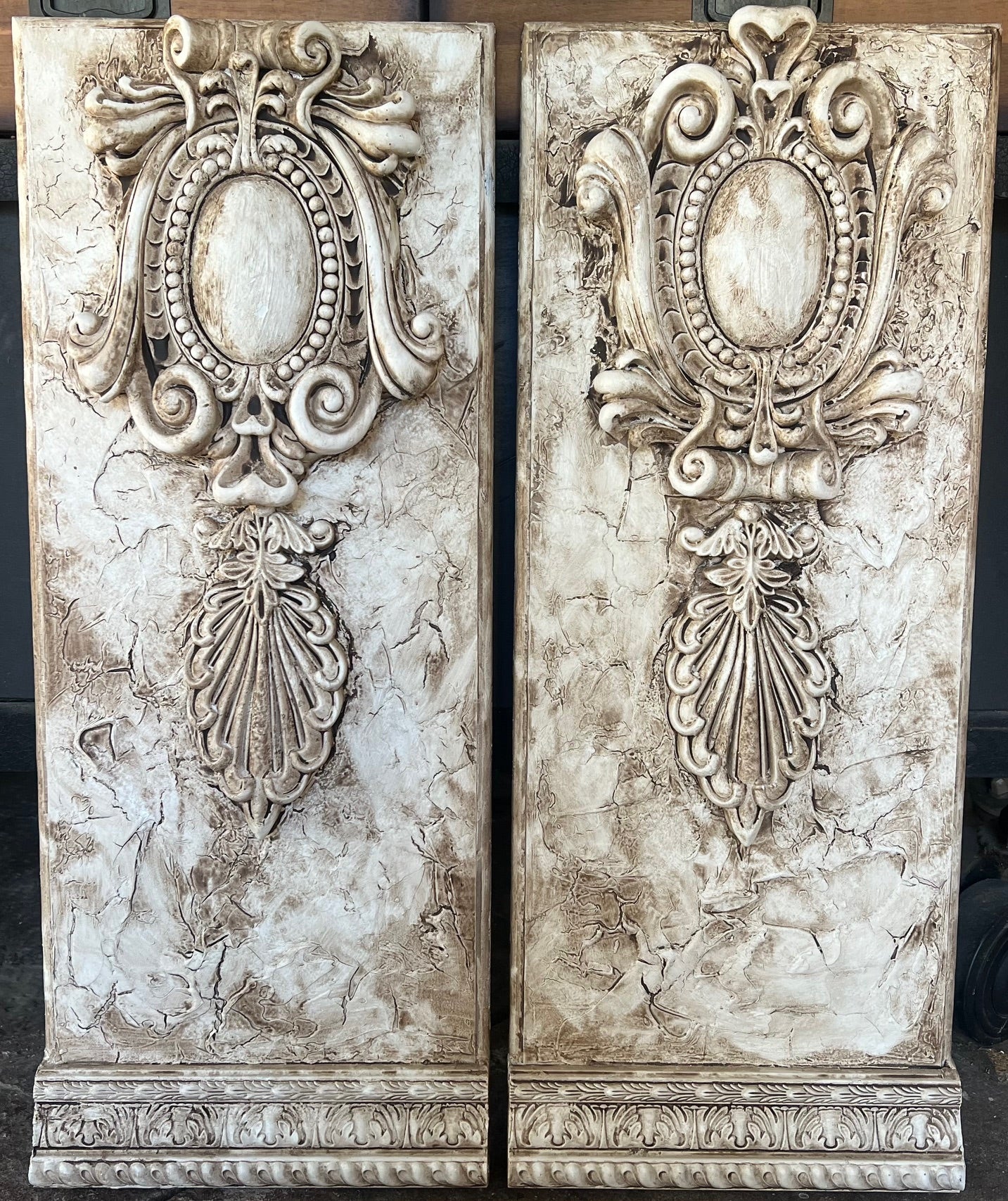 Michelle Butler Designs Set of Two Antique Cream Medallion Wall Plaques