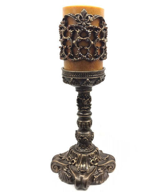 Triple_scented_candle-gold-vetyver-bronze_jeweled-firescreen-12_inch_candle_base-sir_olivers-reilly_chance_collection_grande