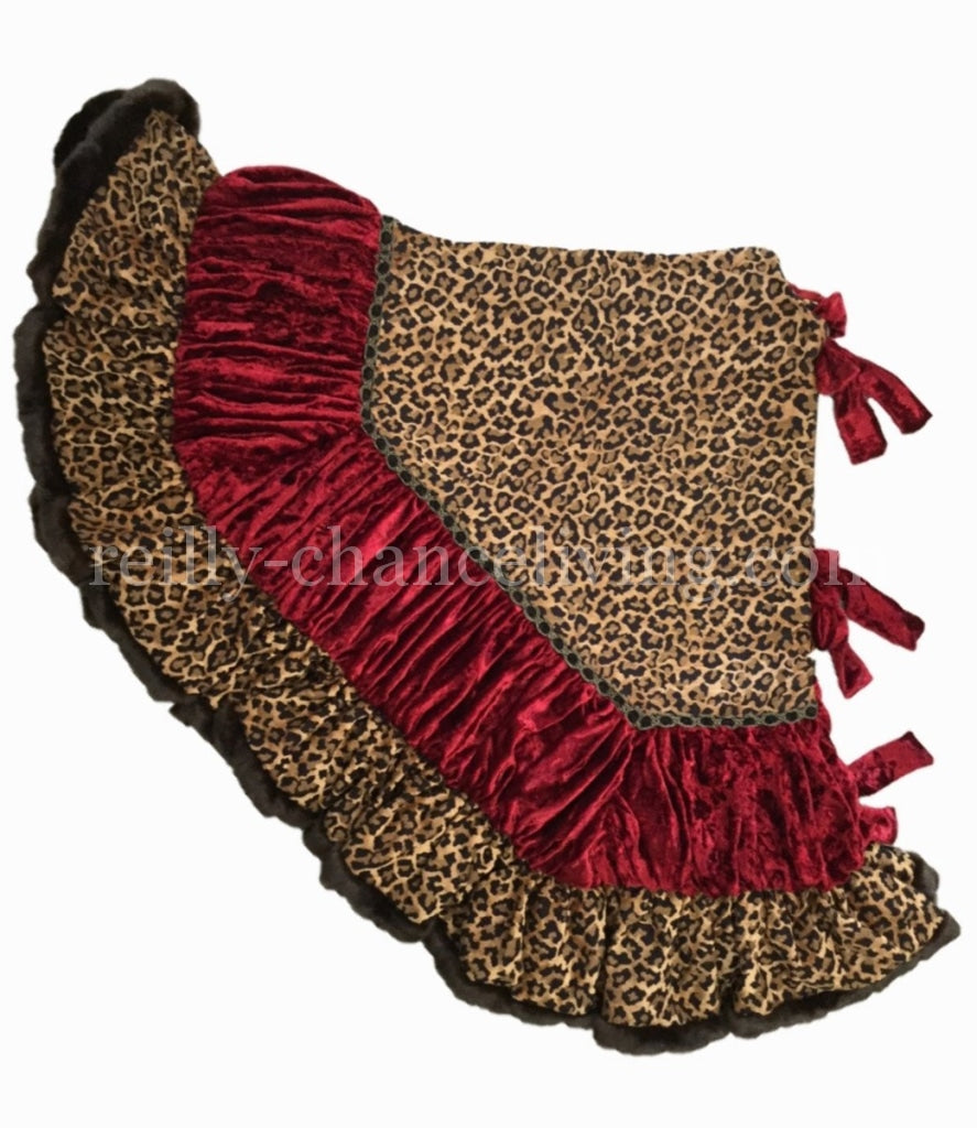 Christmas_tree_skirt-leopard-red_velvet-animal_print-reilly_chance_Collection_grande