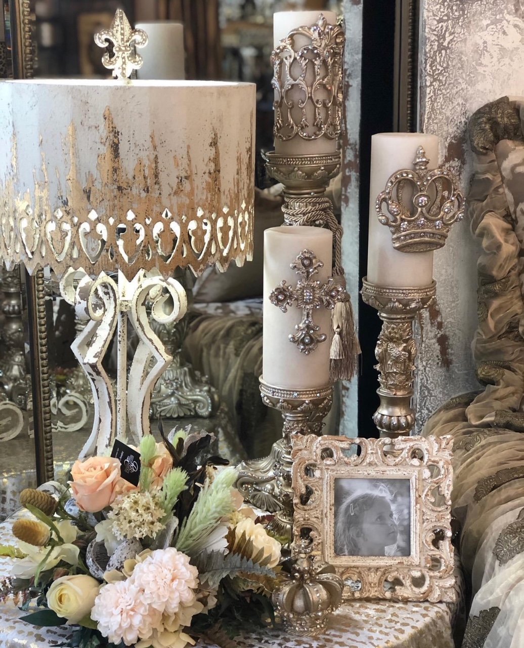 Antiqued White Metal Lamp With Hand Painted Distressed Wood Shade Gallery Designs Lighting