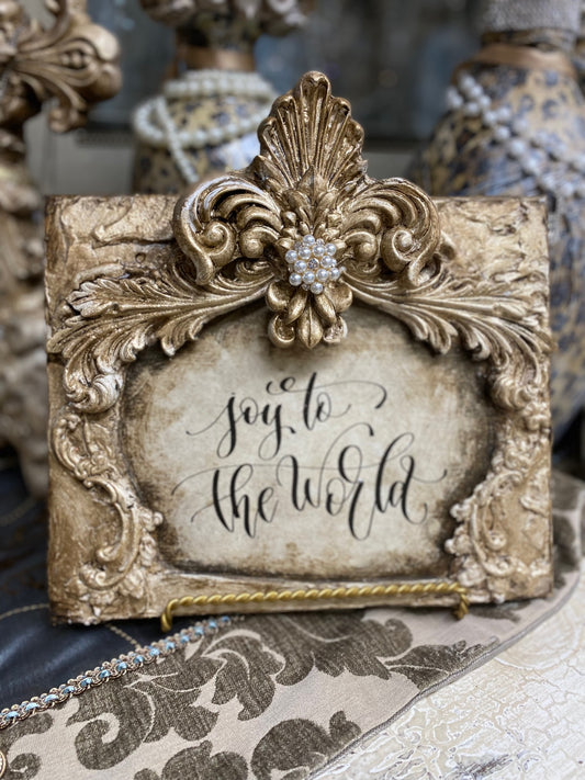Michelle Butler Christmas Plaque Joy to the World