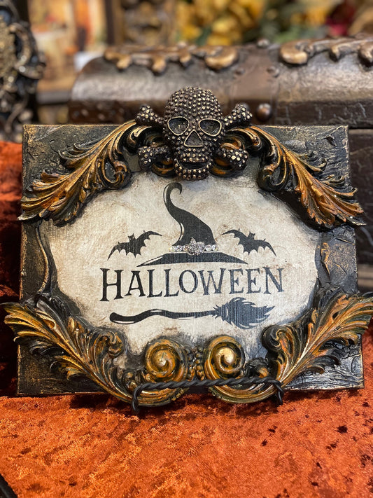 Michelle Butler Halloween Plaque with Skull