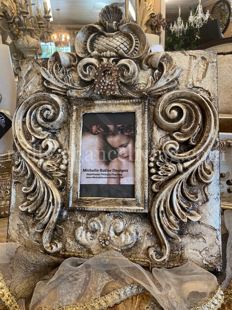 Michelle_Butler_table_top_frames-old_world_picture_frames-decorative_picture_frames-heirloom_picture_frames-italian_renaissance_decor-reilly_chance