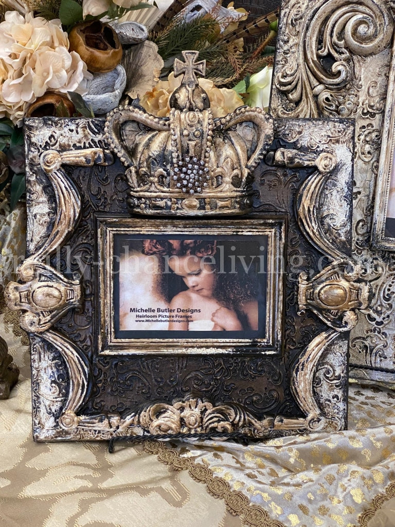 Michelle_Butler_table_top_frames_with_crowns-old_world_picture_frames-decorative_picture_frames-heirloom_picture_frames-reilly_chance