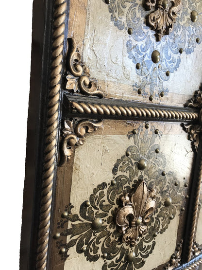 Steve Taff Old World Dimensional Art Fleur De Lis Wall Decor Reilly-Chance Home Retail Store