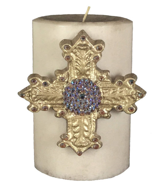 Triple_scented_candle-red-4x6-pomegranate_swarovski_jeweled_cross-sir_olivers-reilly_chance_collection_38026862-95ee-42e3-8f34-f2a8b124d36e_grande